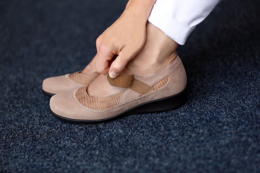 Taupe Microdot Leather-GENOA 3