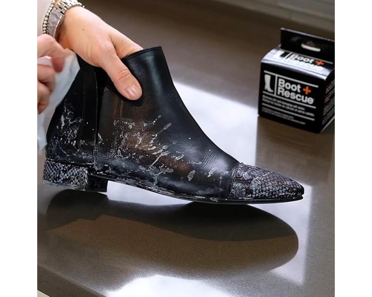 BOOT RESCUE WIPES Secondary image