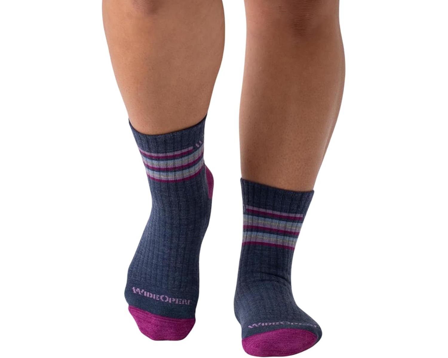 Women's Multi Stripe Cushioned Micro Crew Sock Secondary image